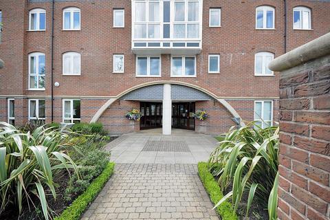 2 bedroom flat for sale, Joules Court, Crown Street, Stone