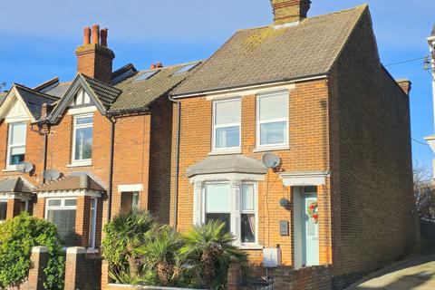 3 bedroom detached house for sale, Whitstable Road, Faversham, ME13