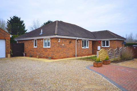 3 bedroom detached bungalow for sale, Barsey Close, Haverhill CB9