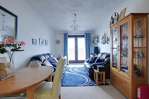 1 bedroom retirement property for sale, Marina, Bexhill-On-Sea