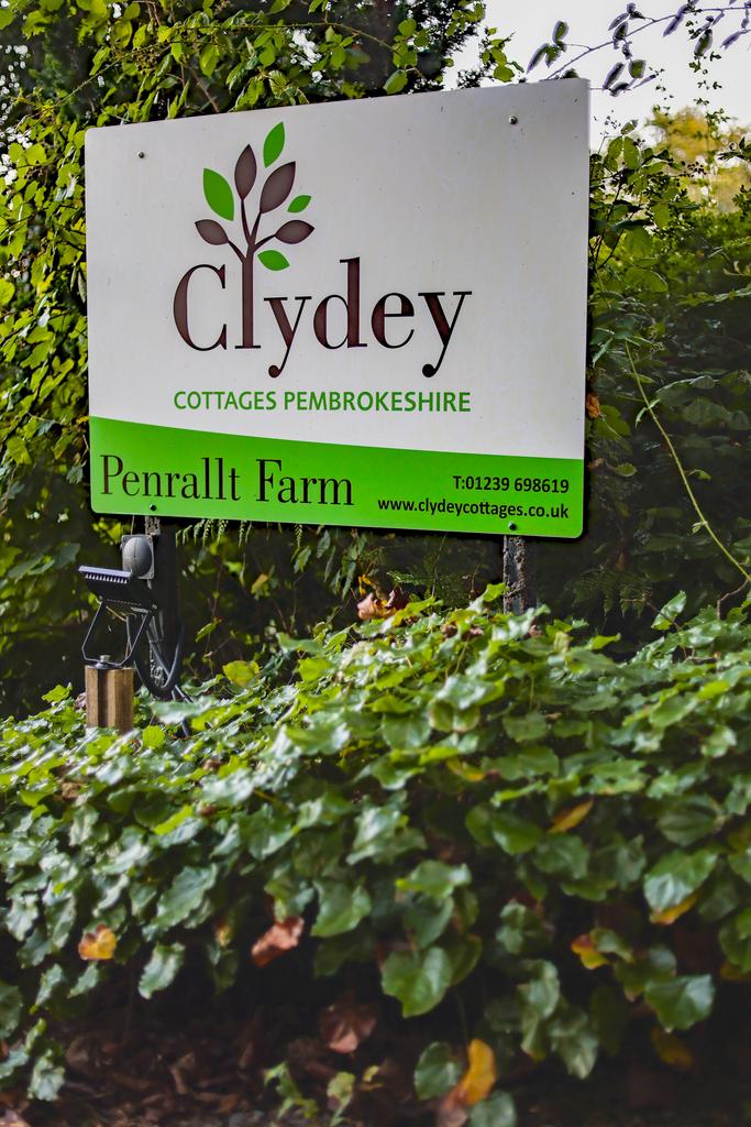 Clydey Main Sign