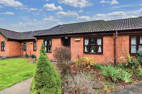 2 bedroom terraced bungalow for sale, Windleden Road, Loughborough LE11