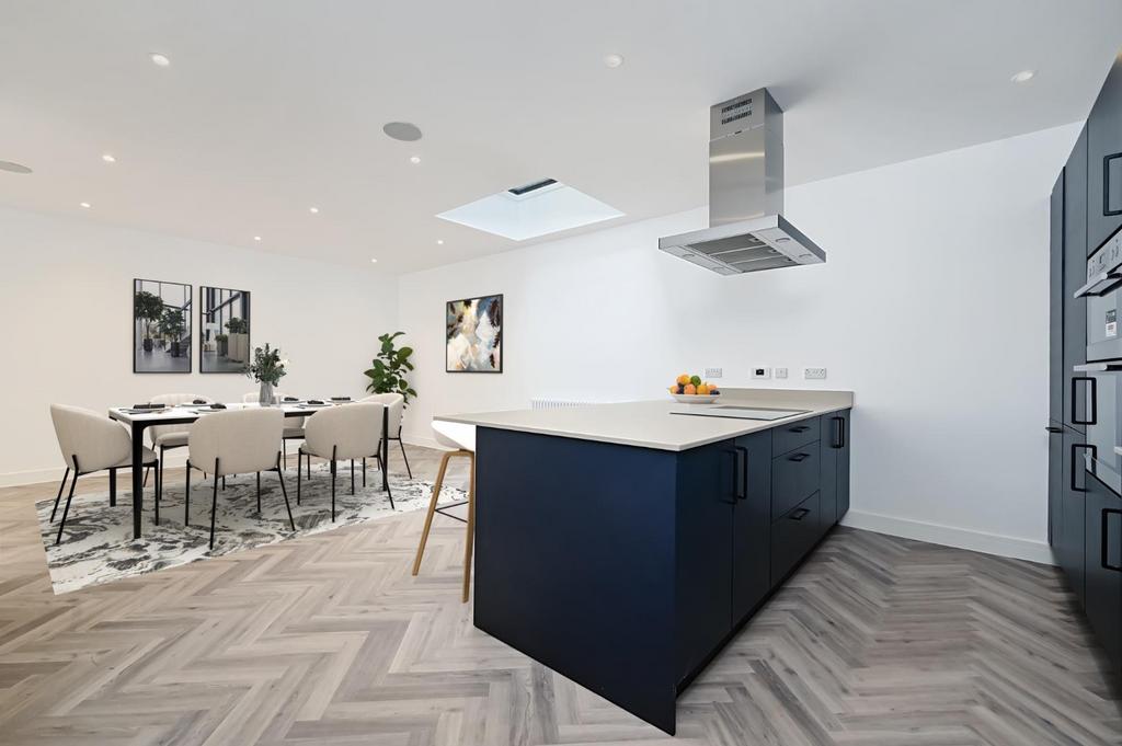 Living Room/Kitchen