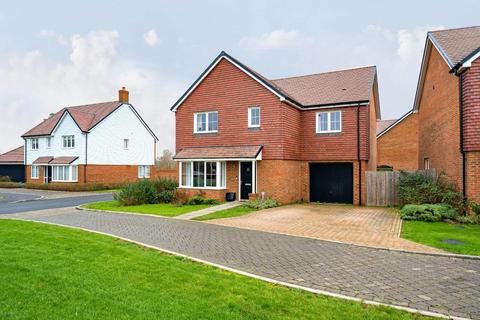 4 bedroom detached house for sale, Collier Street, Yalding, Maidstone