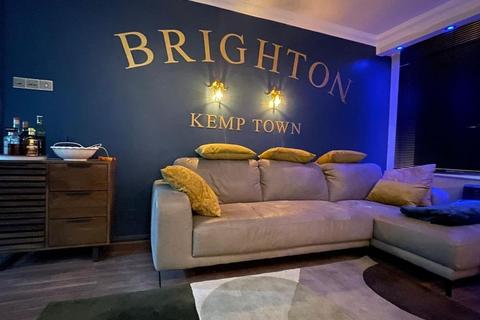 1 bedroom flat to rent, Belle Vue Court, Brighton BN2