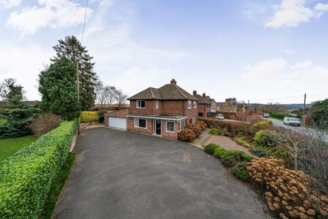 3 bedroom detached house for sale, Belton Lane, Great Gonerby, Grantham, Lincolnshire, NG31