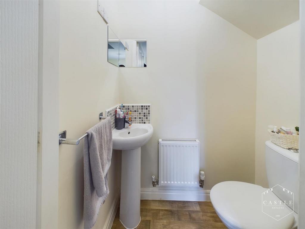 Guest cloakroom