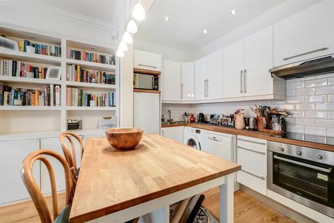 2 bedroom flat for sale, Sinclair Road, London W14