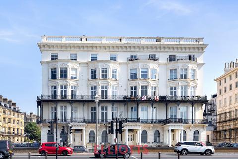 1 bedroom flat for sale, Adelaide Mansions, Hove,