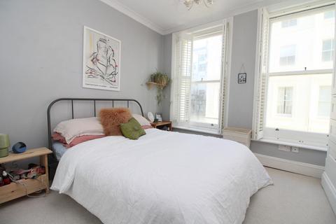 1 bedroom flat for sale, Adelaide Mansions, Hove,