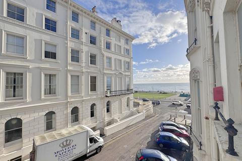 1 bedroom flat for sale, Adelaide Mansions, Hove,