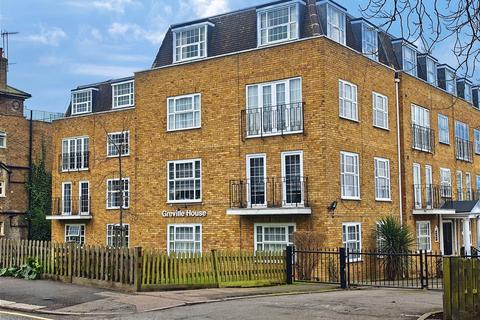 3 bedroom apartment for sale, Lower Road, Harrow