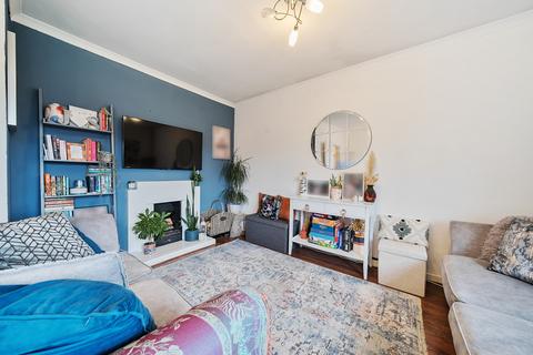 2 bedroom apartment for sale, Victoria Road, Bromley, Kent