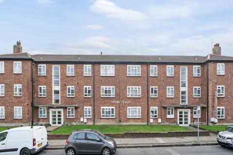 2 bedroom apartment for sale, Victoria Road, Bromley, Kent