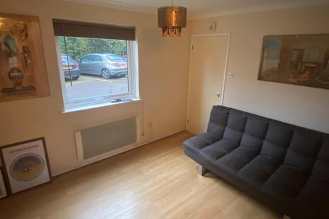 1 bedroom flat for sale, Prince Of Wales Close, Bury St. Edmunds IP33