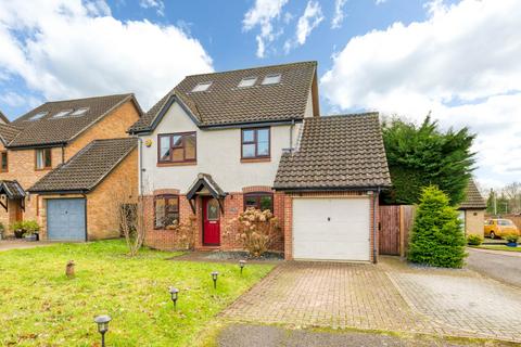 5 bedroom detached house for sale, Wyvern Close, Bracknell RG12