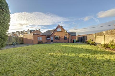 3 bedroom detached house for sale, Brenbar Crescent, Whitworth, Rochdale