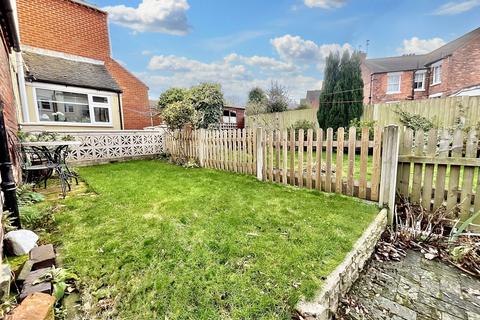 2 bedroom terraced house for sale, Station Road, Stone, ST15