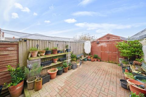 3 bedroom terraced house for sale, Oliver Street, Cleethorpes, Lincolnshire, DN35