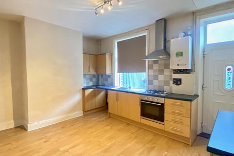 2 bedroom terraced house for sale, Woodside View, Halifax