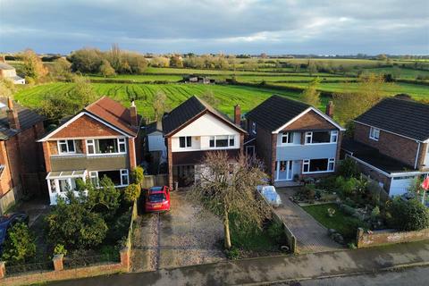 3 bedroom detached house for sale, South Avenue, Ullesthorpe, Lutterworth