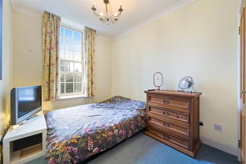 Flat 1, Crossness House Grove Close, Epsom, KT19 7NN