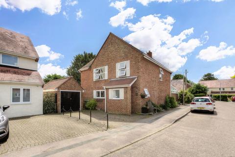 4 bedroom detached house for sale, Harrisons, Bishop's Stortford CM23