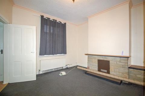 2 bedroom terraced house for sale, Agbrigg Road, Wakefield WF2