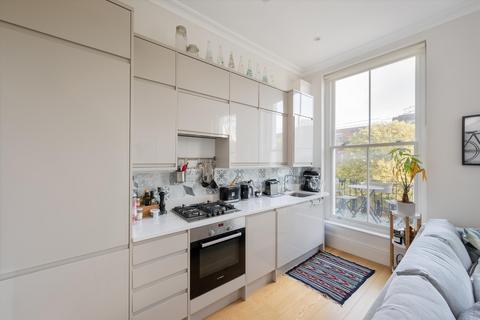 1 bedroom flat for sale, Ledbury Road, London, W11