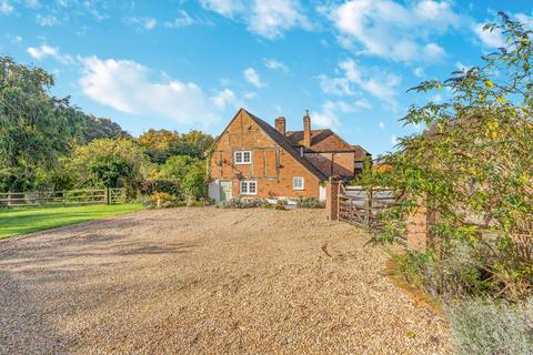 5 bedroom detached house for sale, Weedon Hill, Hyde Heath