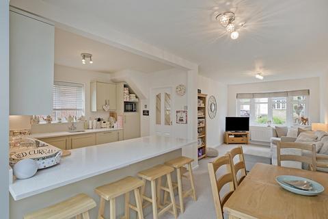 3 bedroom detached house for sale, St. Michaels Way, Burley in Wharfedale LS29