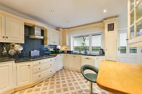 5 bedroom detached house for sale, Downs Wood, Epsom Downs