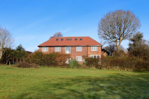 5 bedroom detached house for sale, Burnham Avenue, Beaconsfield, Buckinghamshire, HP9