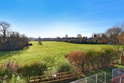 undefined, Burnham Avenue, Beaconsfield, Buckinghamshire, HP9