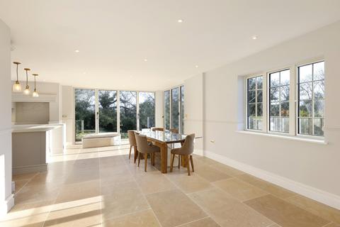 5 bedroom detached house for sale, Burnham Avenue, Beaconsfield, Buckinghamshire, HP9