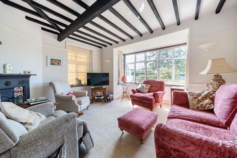 35 Doctors Lane, Chaldon, Caterham, CR3 5AF