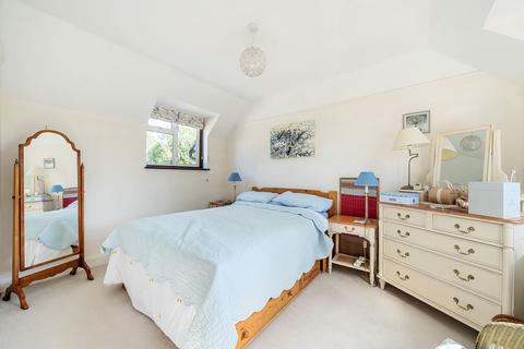 35 Doctors Lane, Chaldon, Caterham, CR3 5AF