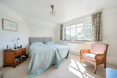 35 Doctors Lane, Chaldon, Caterham, CR3 5AF