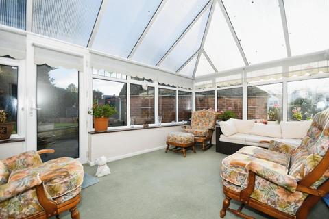 17 Ashgate Valley Road, Chesterfield, S40 4AX