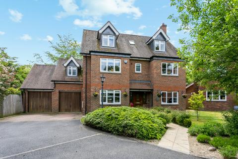 Willow Chase, Hazlemere, Buckinghamshire, HP15