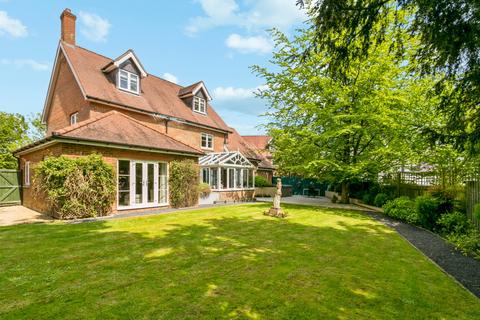 5 bedroom detached house for sale, Willow Chase, Hazlemere, Buckinghamshire, HP15