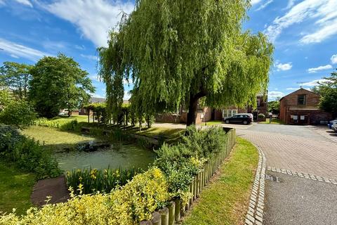 1 bedroom coach house for sale, Guys Common, Dunchurch, CV22 6NQ.