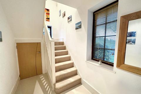 1 bedroom coach house for sale, Guys Common, Dunchurch, CV22 6NQ.