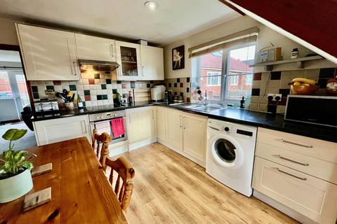 3 bedroom semi-detached house for sale, Church Road, West Row IP28