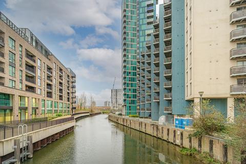 2 bedroom flat for sale, George Hudson Tower, 28 High Street, London, E15