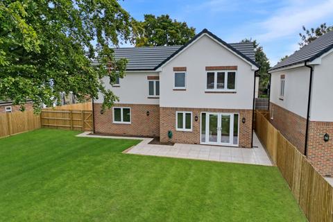 undefined, Church Road, Addlestone, Surrey, KT15