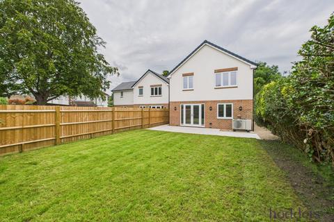 undefined, Church Road, Addlestone, Surrey, KT15