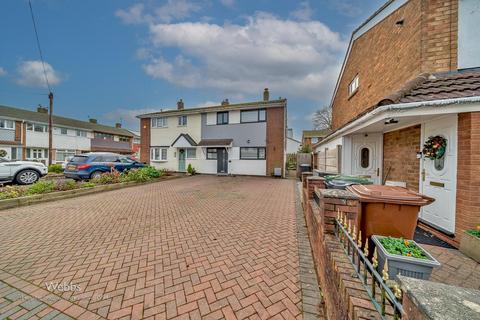 3 bedroom semi-detached house for sale, Matlock Close, Bloxwich, Walsall WS3