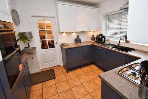 4 bedroom semi-detached house for sale, Barnstaple Close, Wigston, LE18 2QX