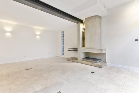 3 bedroom detached house to rent, Forest Road, London, E8